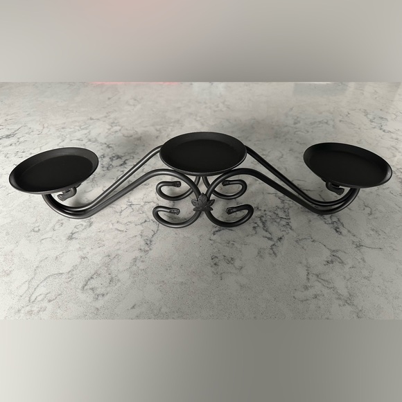 Longaberger Wrought Iron 3 Tier Pillar Candle Holder Maple Leaf Stand - Picture 1 of 4